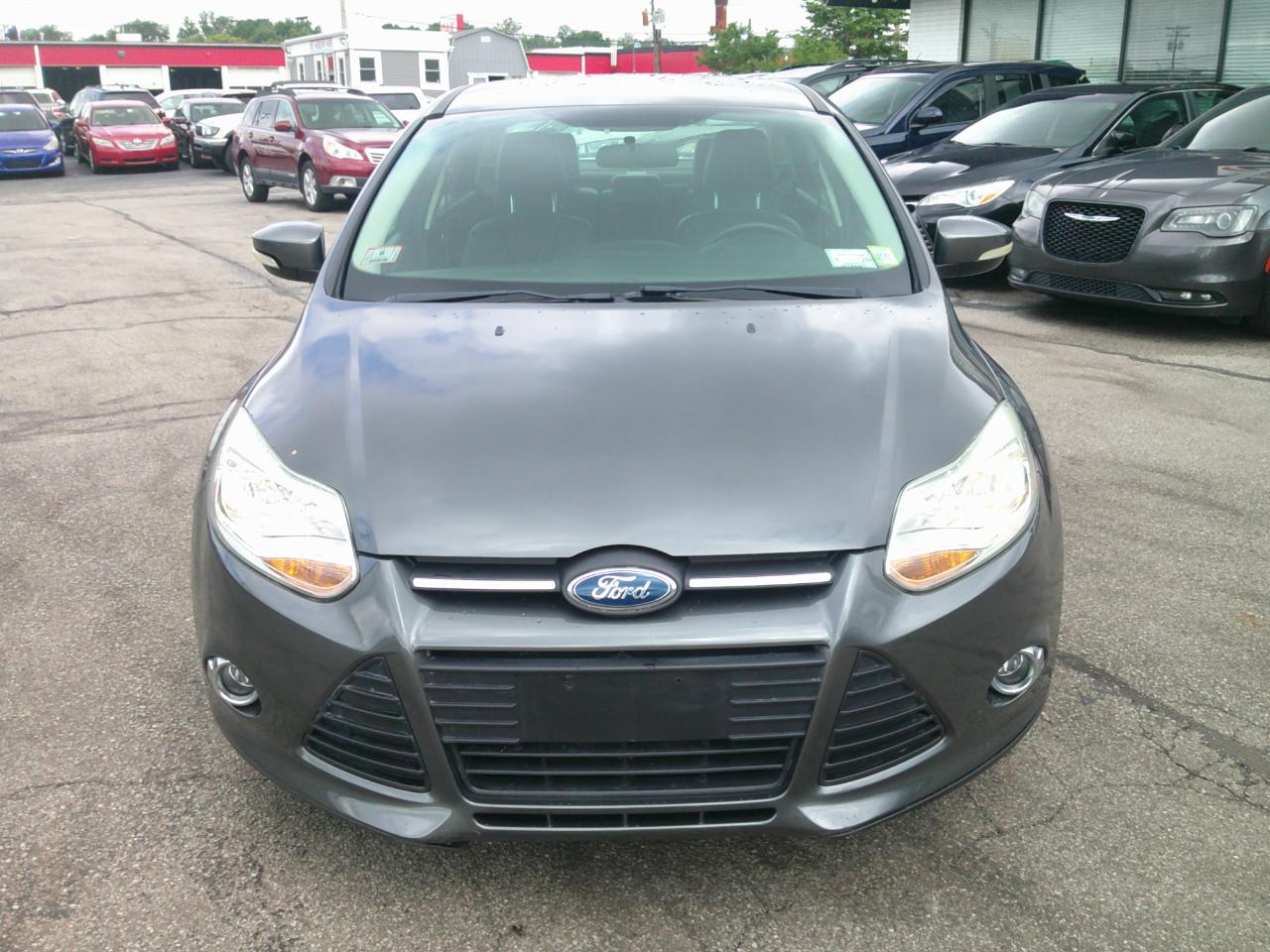 Ford Focus SE Sedan 2014