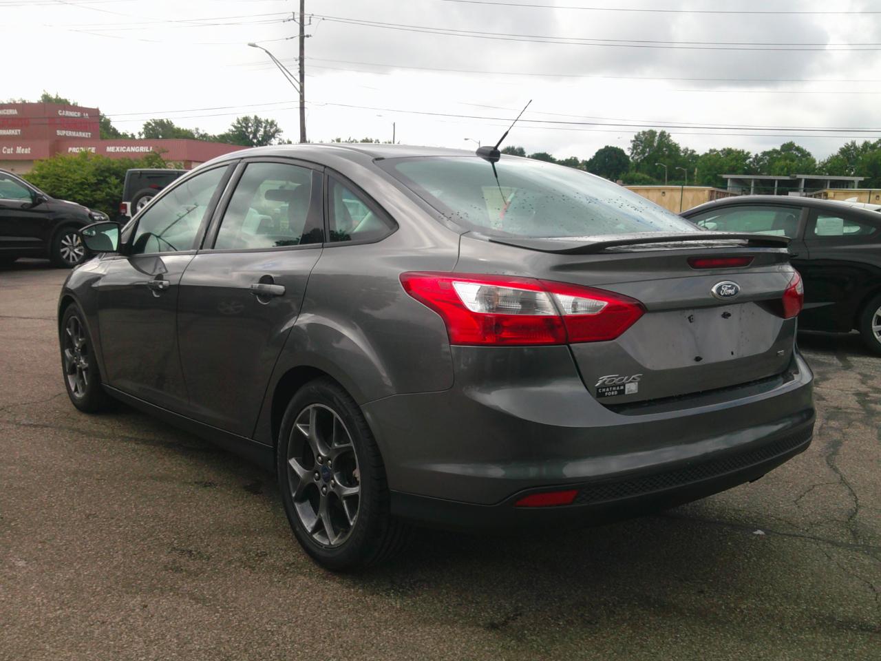 Ford Focus SE Sedan 2014