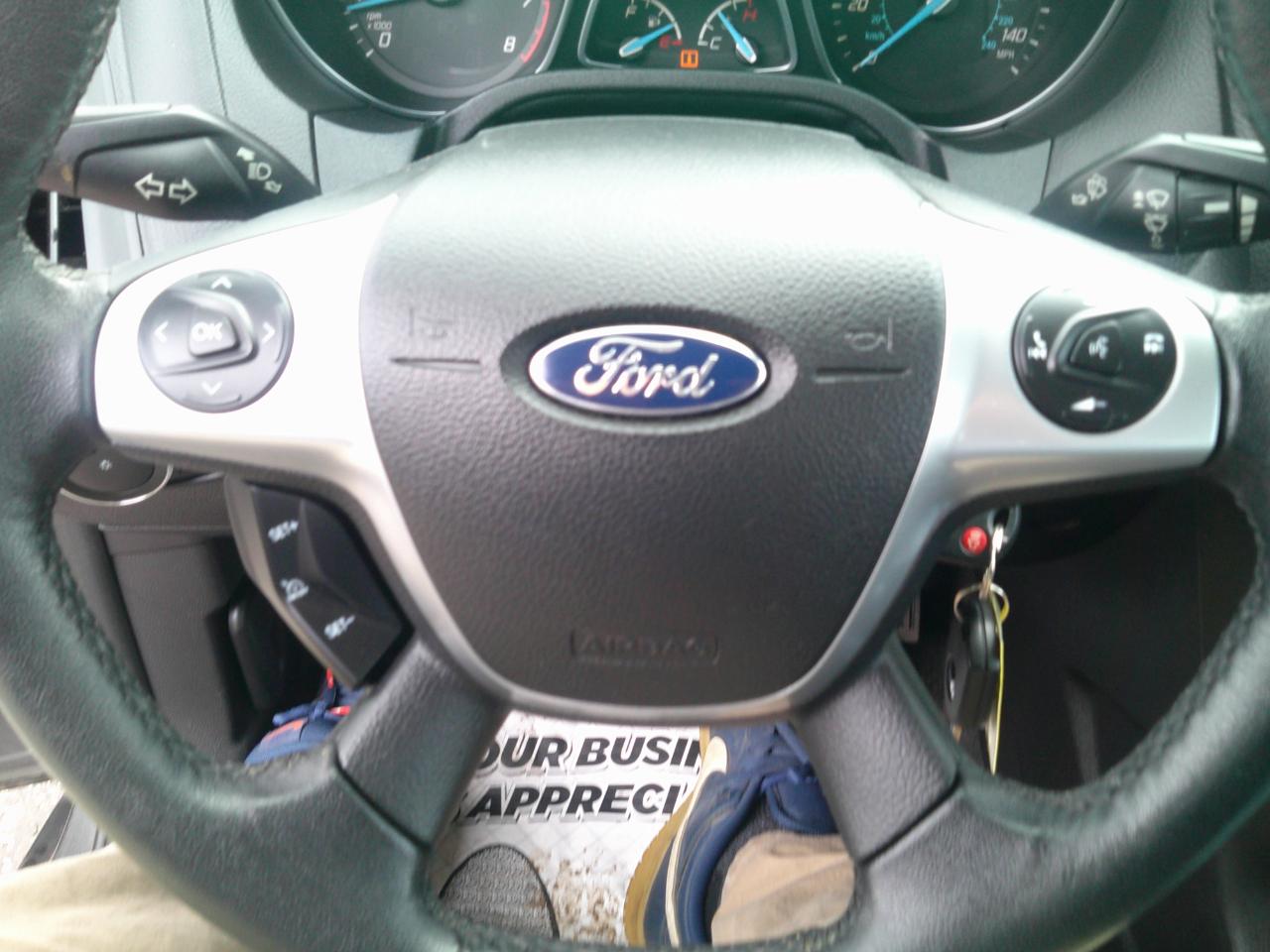 Ford Focus SE Sedan 2014