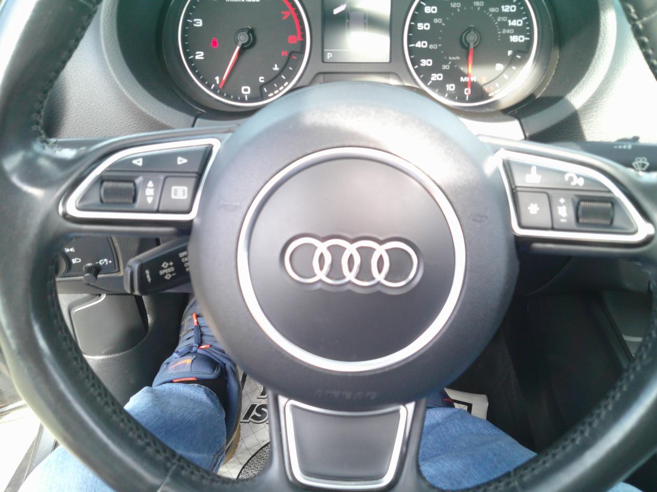 Audi A3 2.0T Premium Sedan quattro S tronic 2015