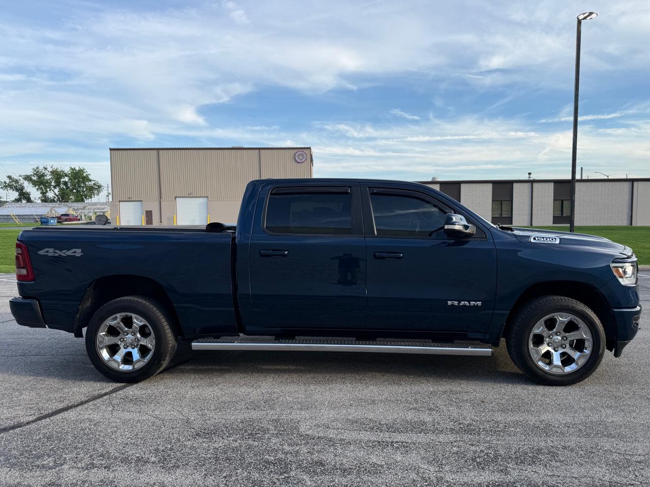 RAM 1500 Big Horn Crew Cab LWB 4WD 2019