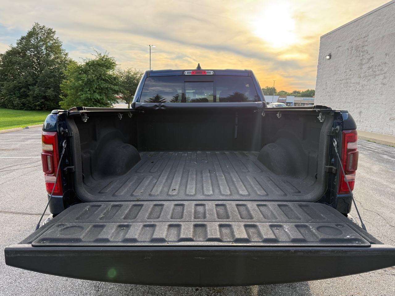 RAM 1500 Big Horn Crew Cab LWB 4WD 2019