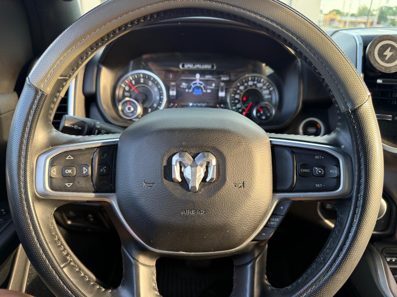 RAM 1500 Big Horn Crew Cab LWB 4WD 2019