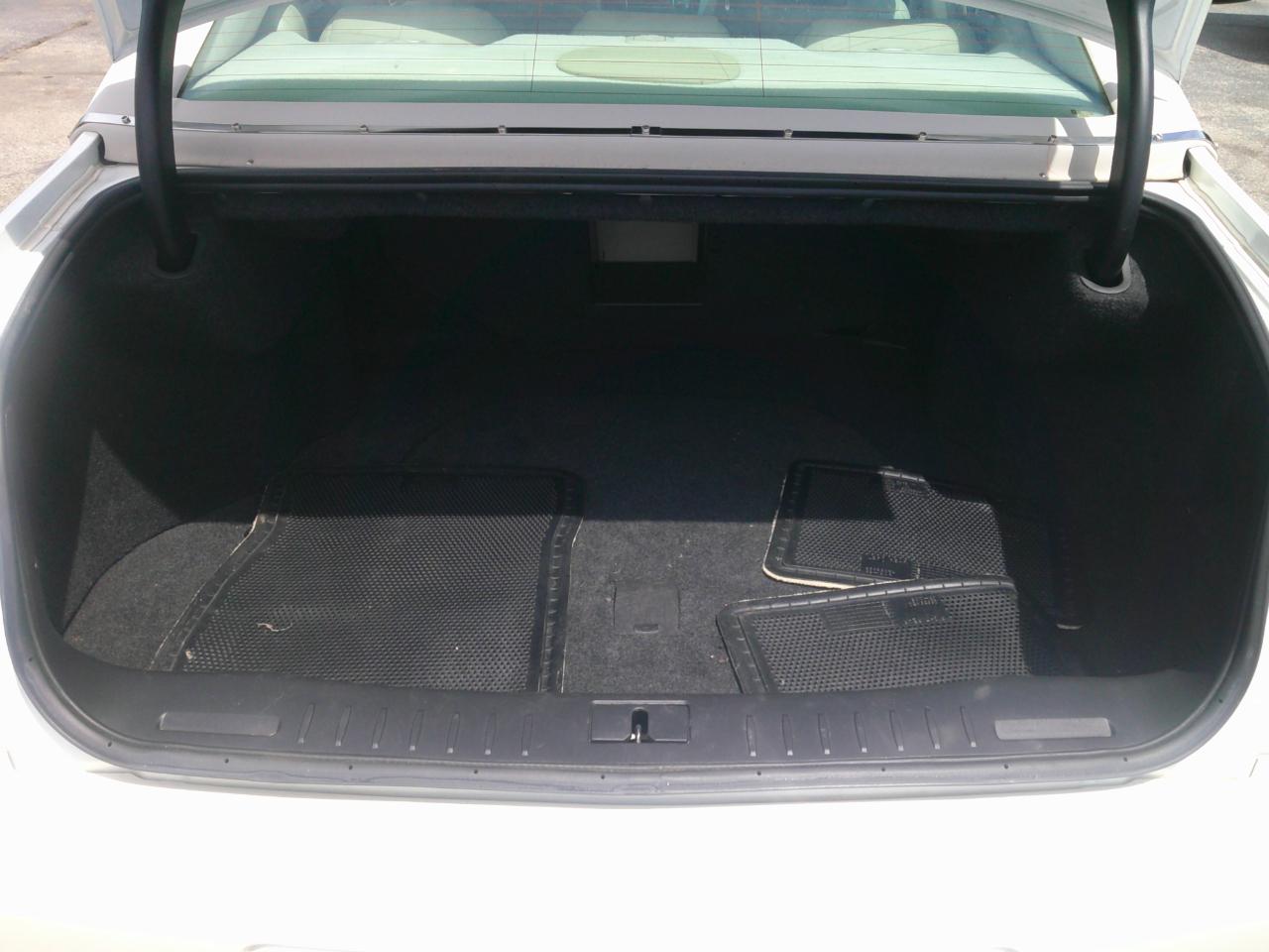 Cadillac DTS V8 2010