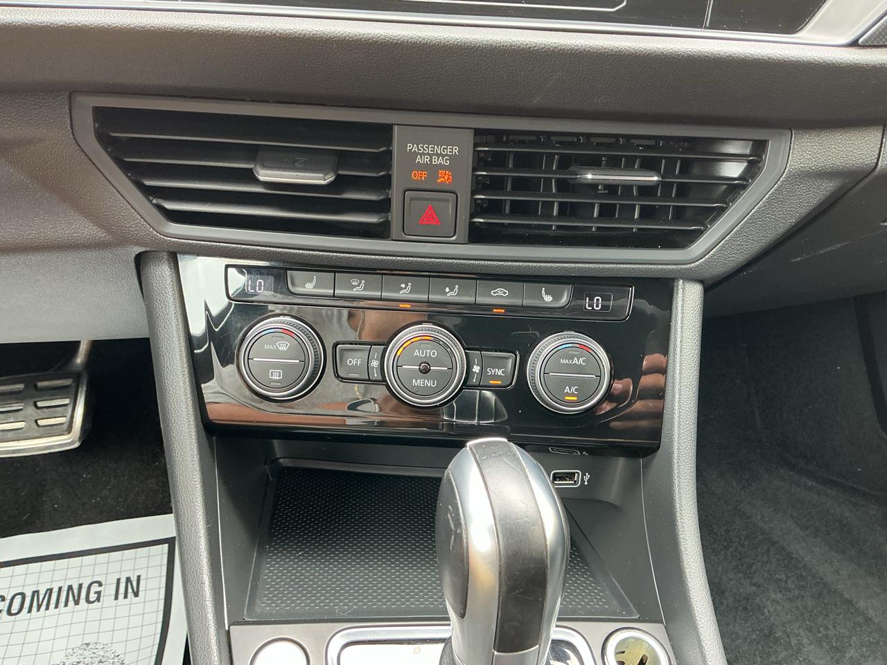 Volkswagen Jetta GLI 35th Anniversary Edition 7A 2019