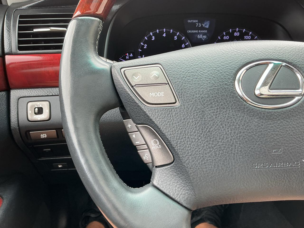 Lexus LS 460 Luxury Sedan AWD 2009
