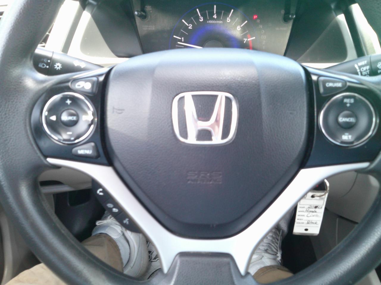 Honda Civic LX Sedan 5-Speed AT 2013