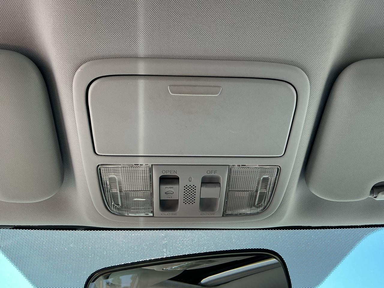 Honda CR-V EX 4WD 5-Speed AT 2011