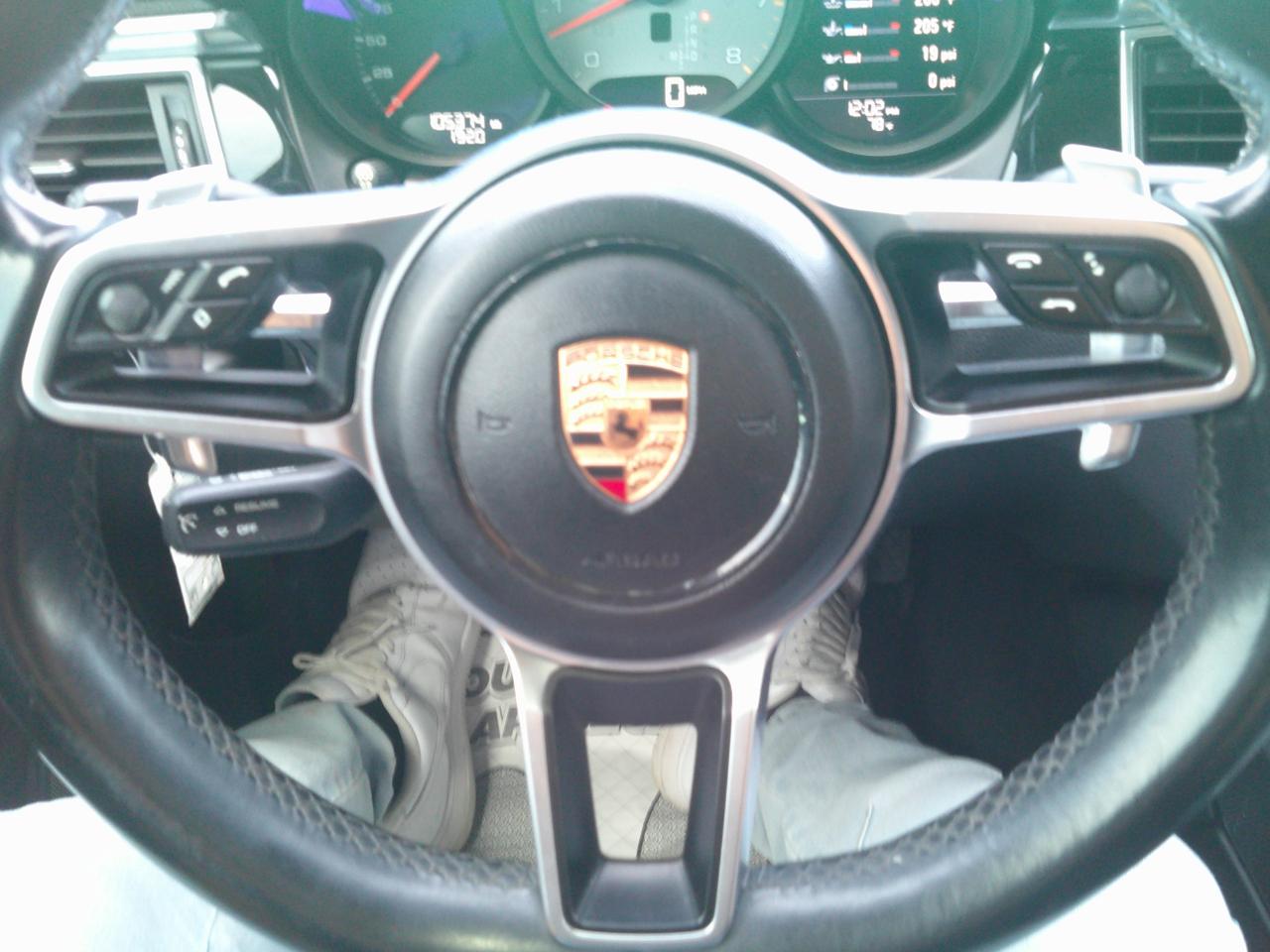 Porsche Macan S 2015