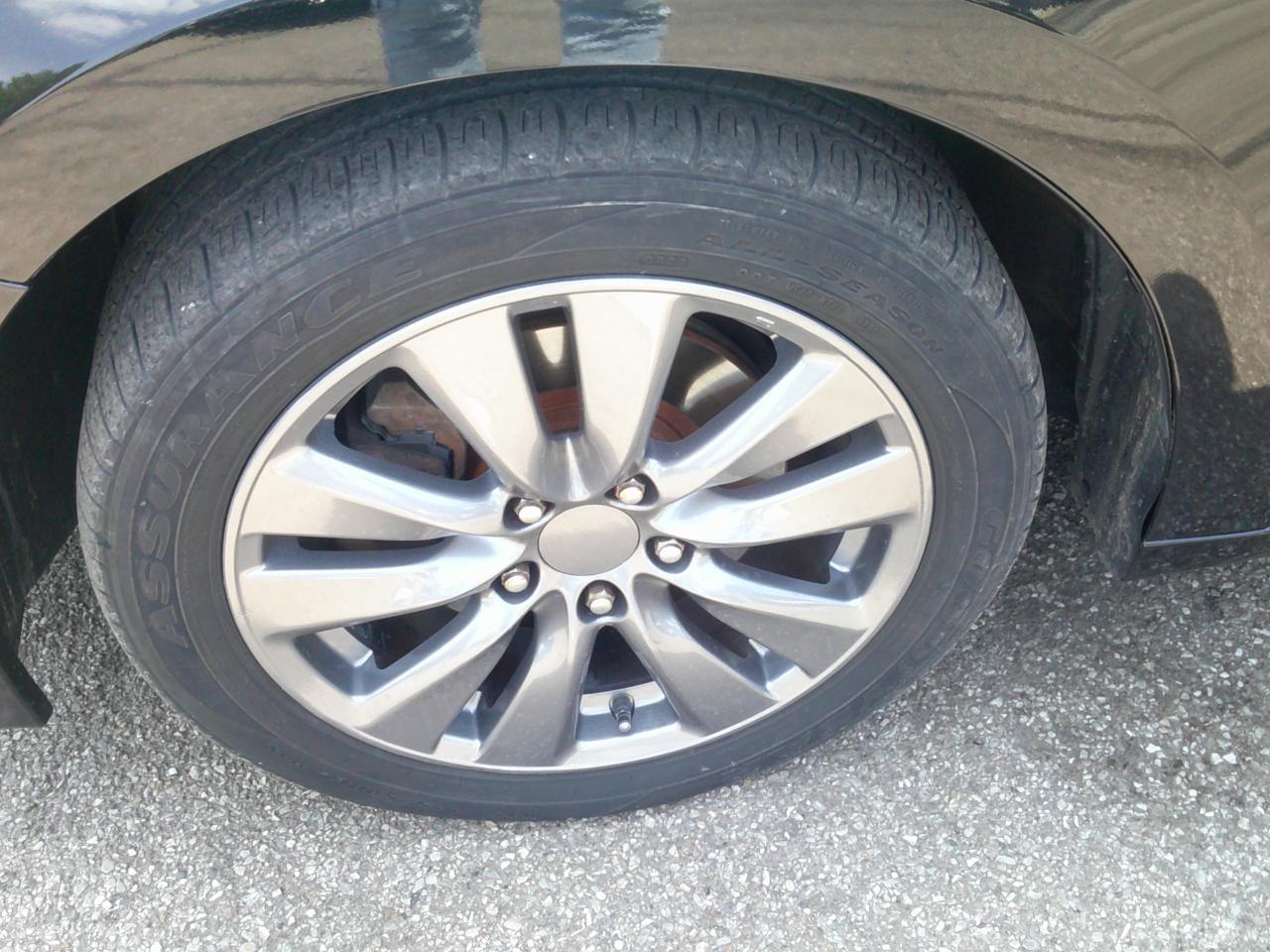 Honda Accord EX Sedan AT 2012