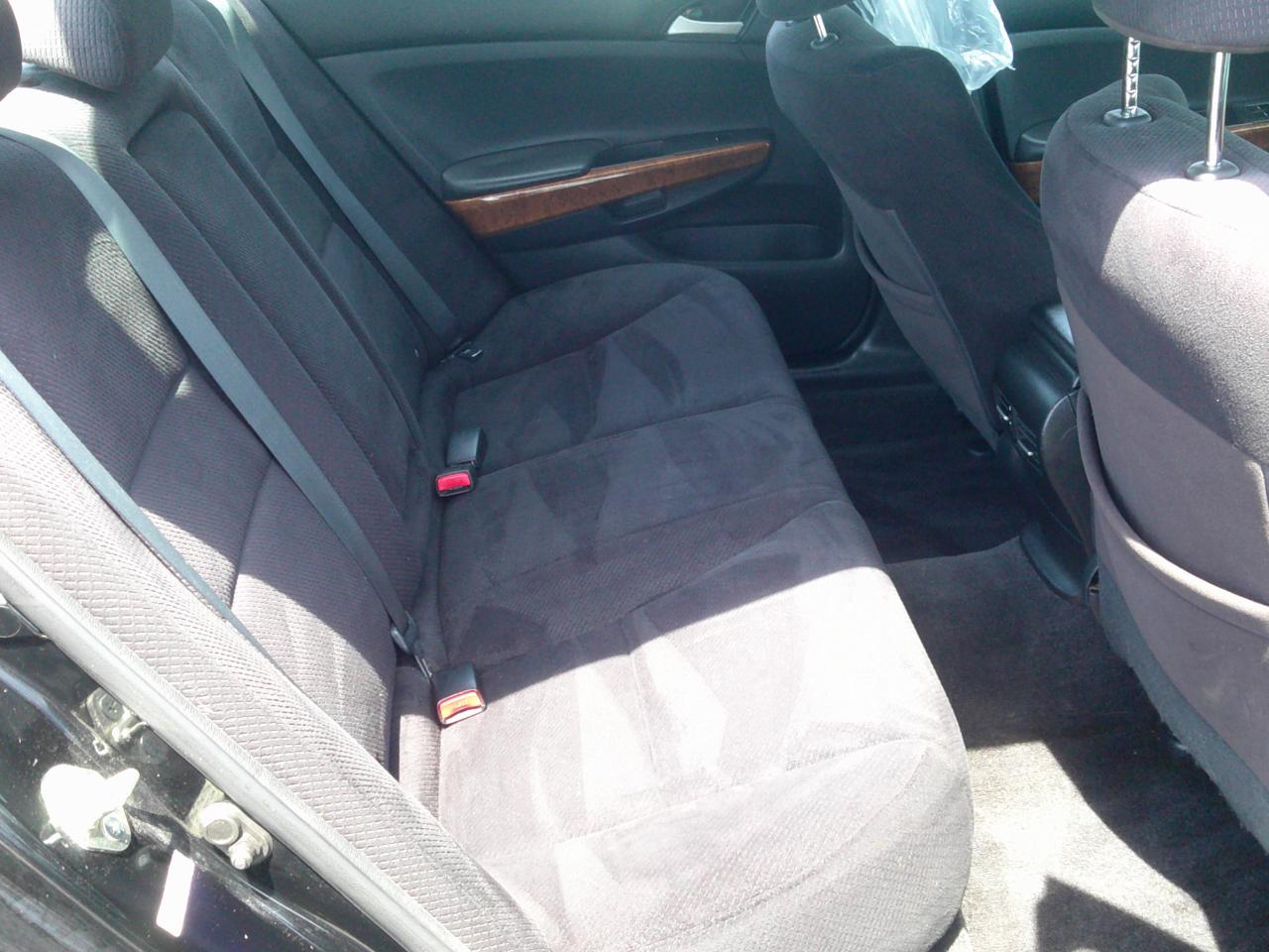 Honda Accord EX Sedan AT 2012