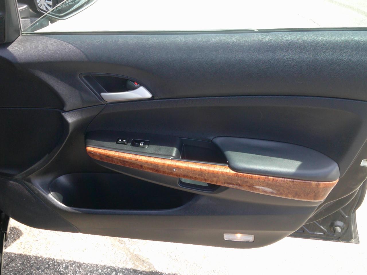 Honda Accord EX Sedan AT 2012