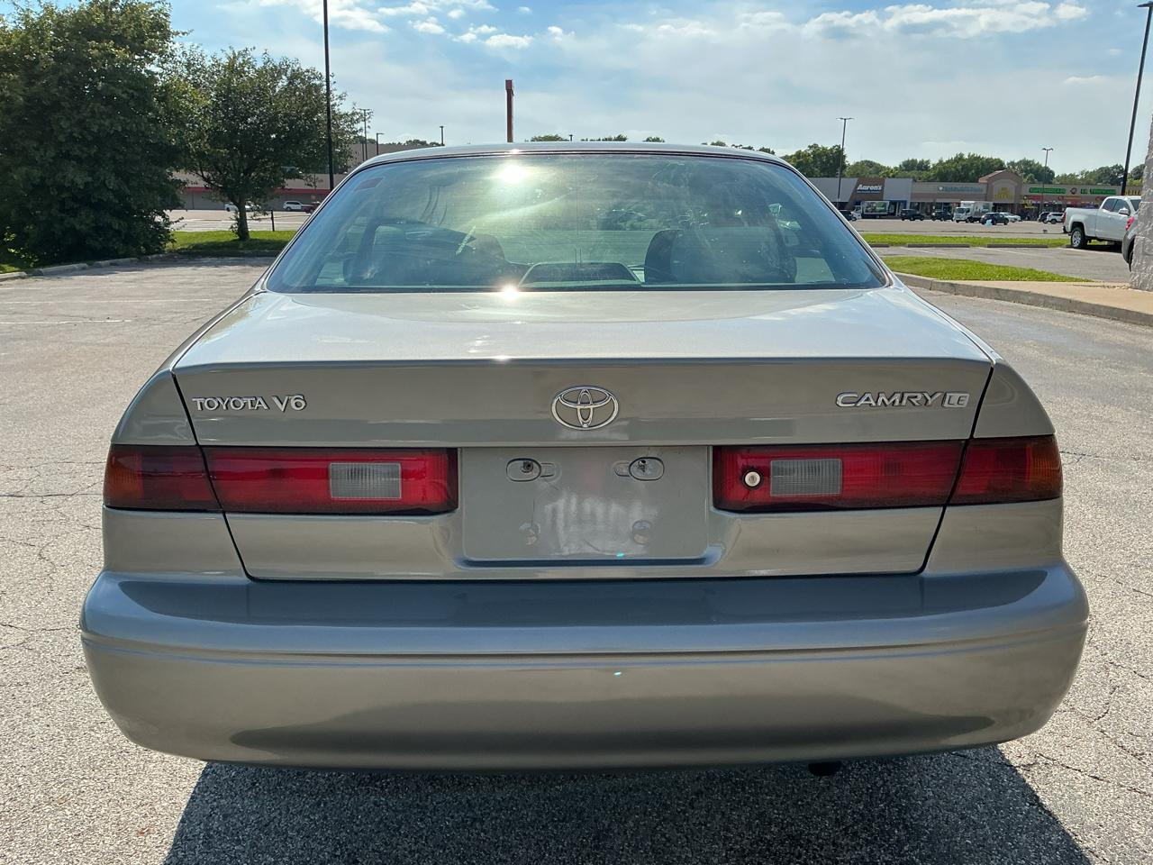 Toyota Camry CE V6 1997
