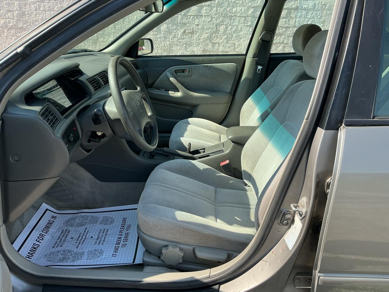 Toyota Camry CE V6 1997