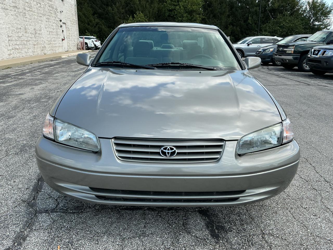 Toyota Camry CE V6 1997
