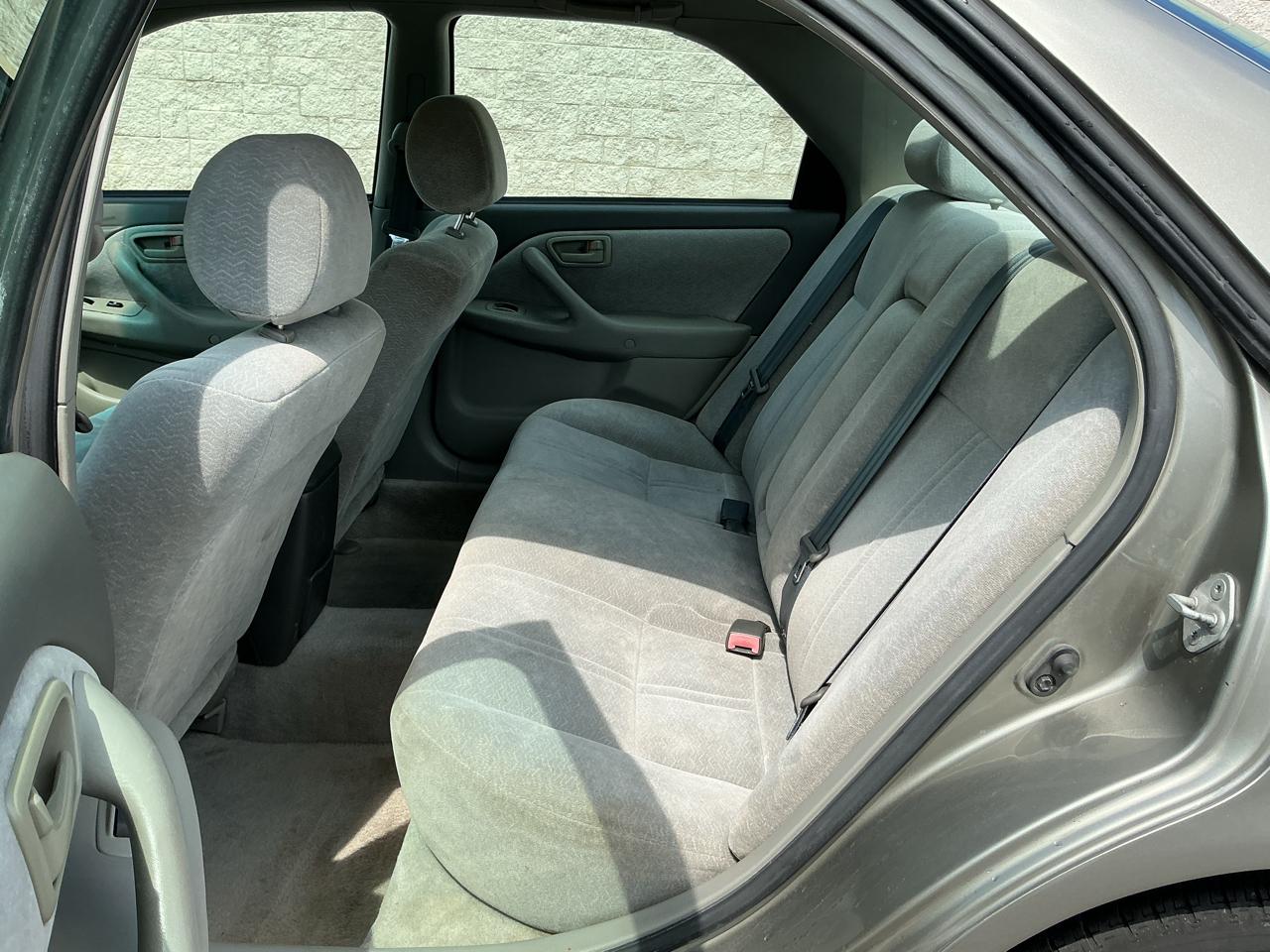 Toyota Camry CE V6 1997