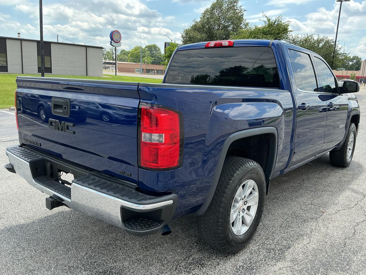 GMC Sierra 1500 SLE Crew Cab Long Box 4WD 2014