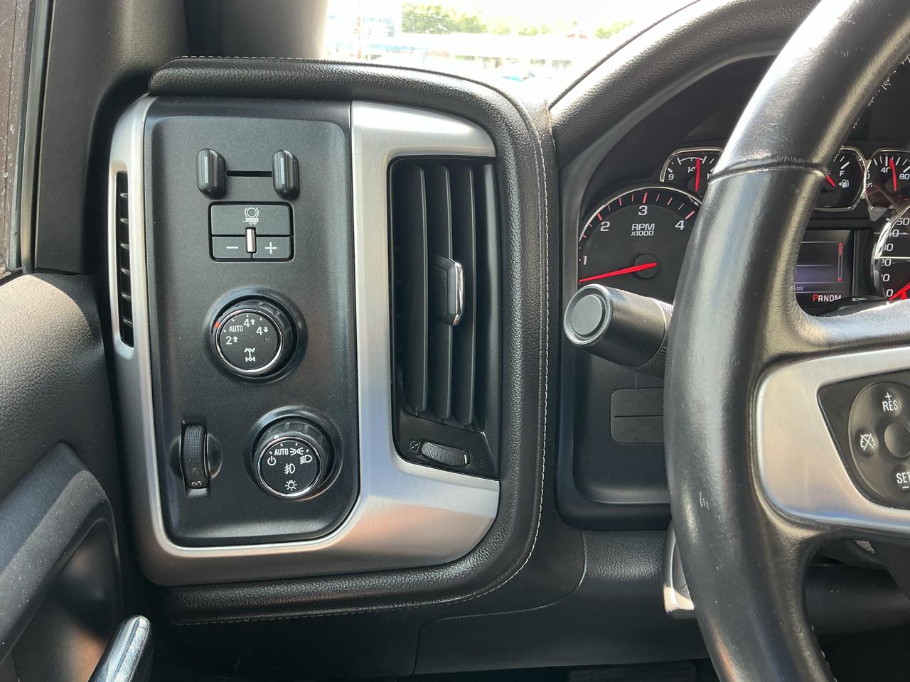 GMC Sierra 1500 SLE Crew Cab Long Box 4WD 2014