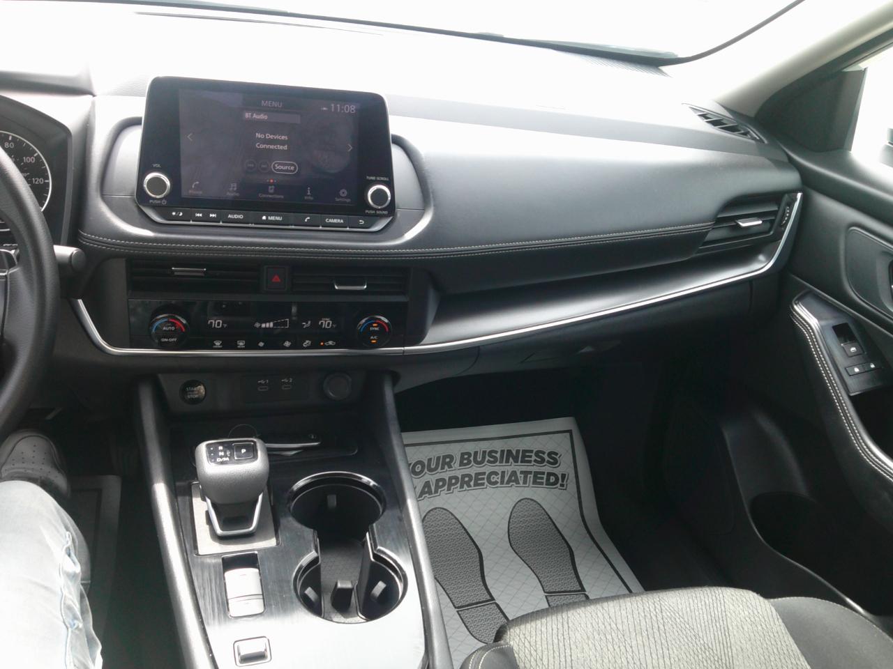 Nissan Rogue SV 2024