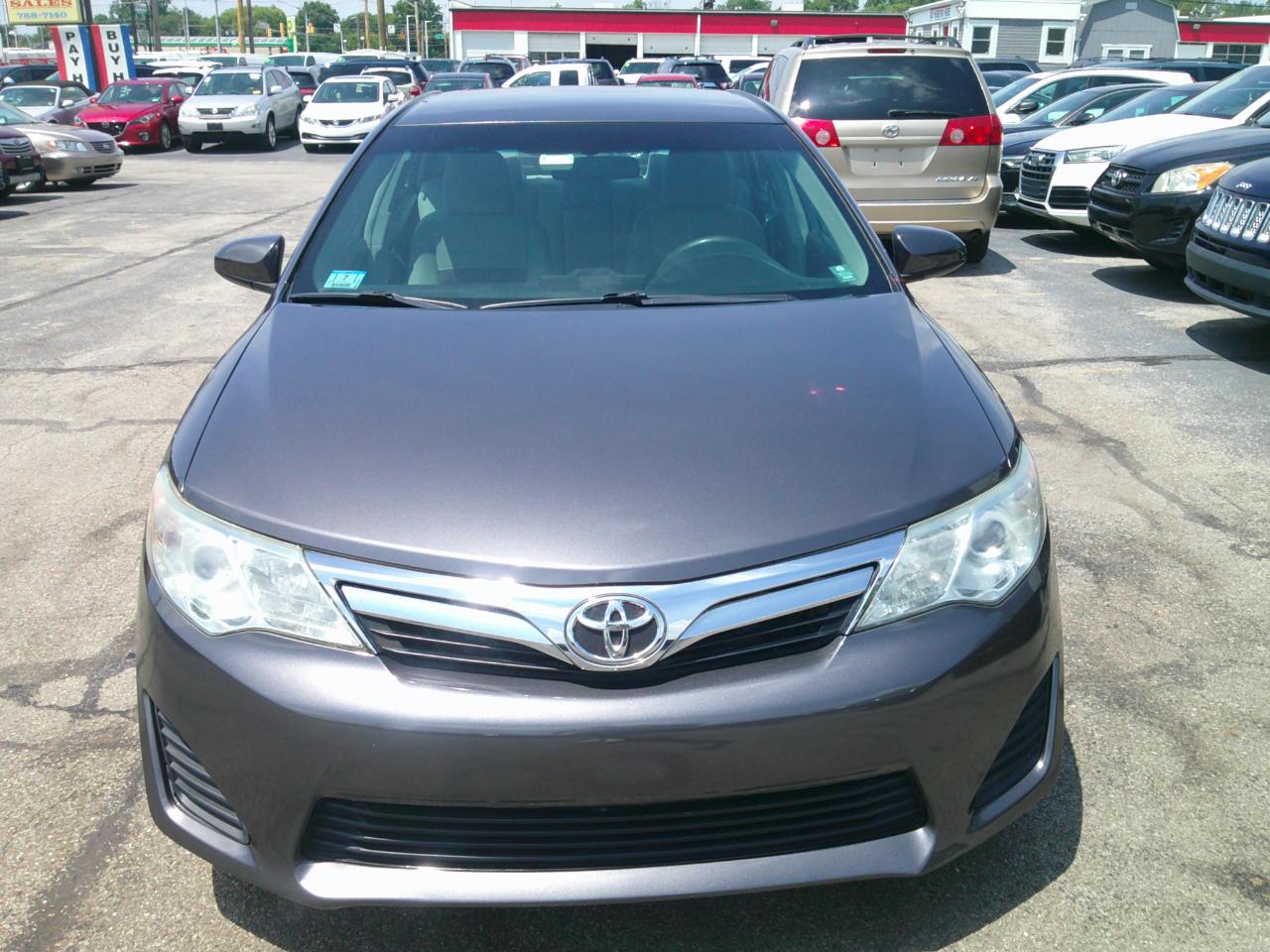 Toyota Camry LE 2014