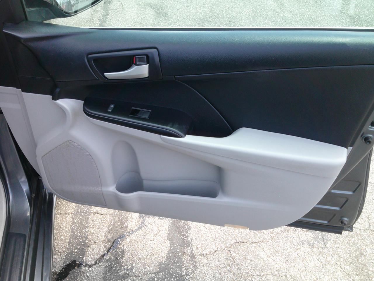 Toyota Camry LE 2014
