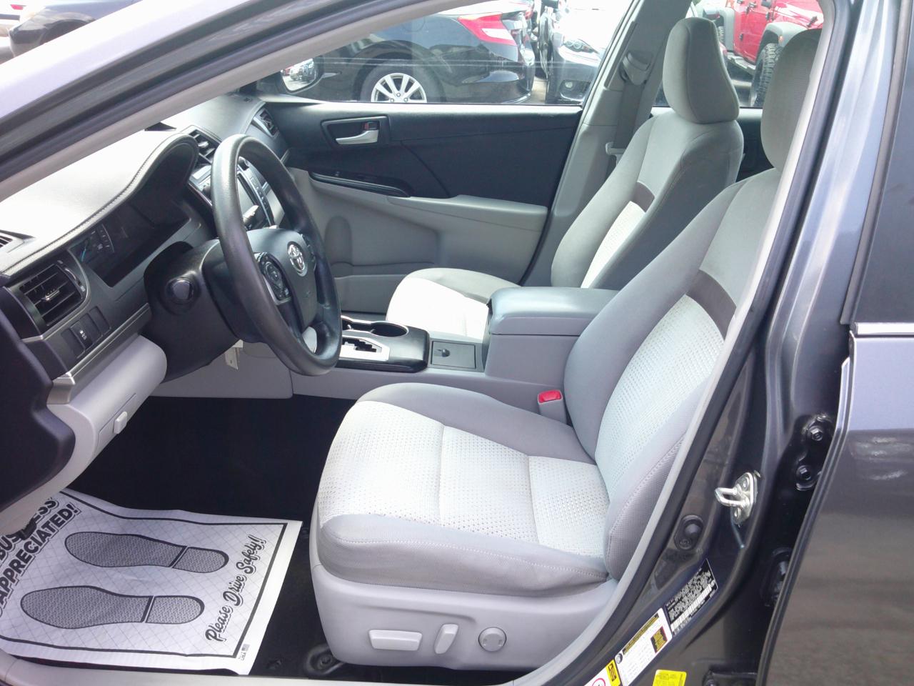 Toyota Camry LE 2014