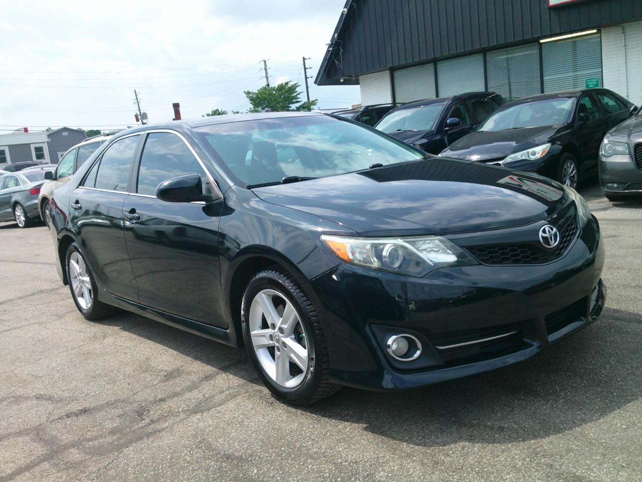 Toyota Camry SE 2013