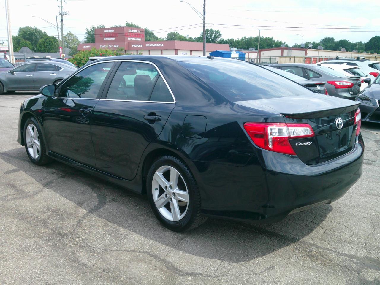 Toyota Camry SE 2013
