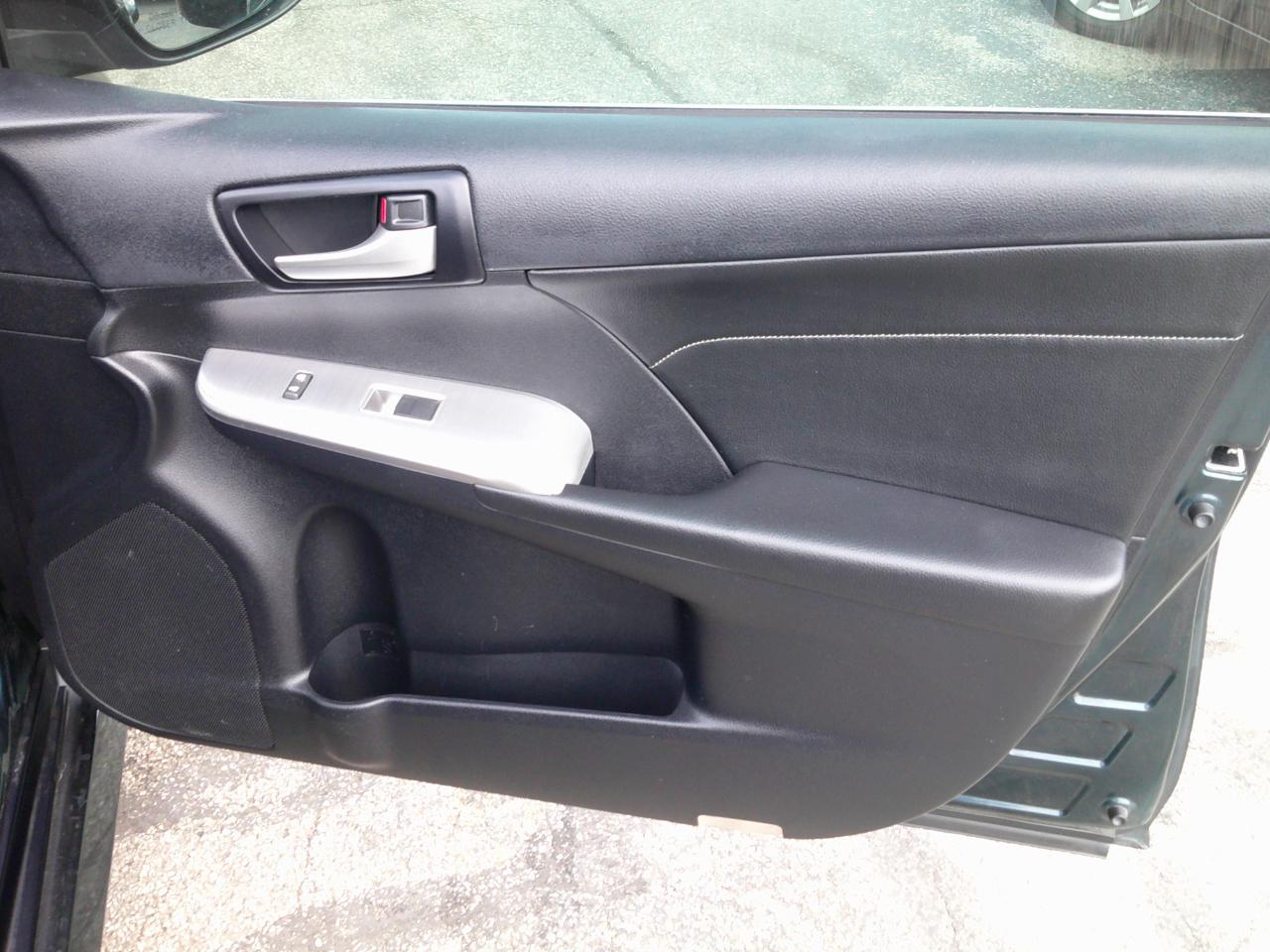 Toyota Camry SE 2013