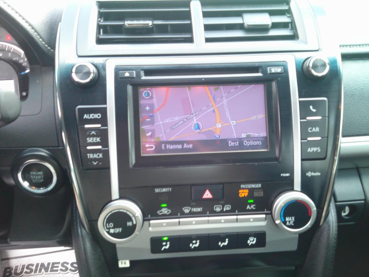 Toyota Camry SE 2013