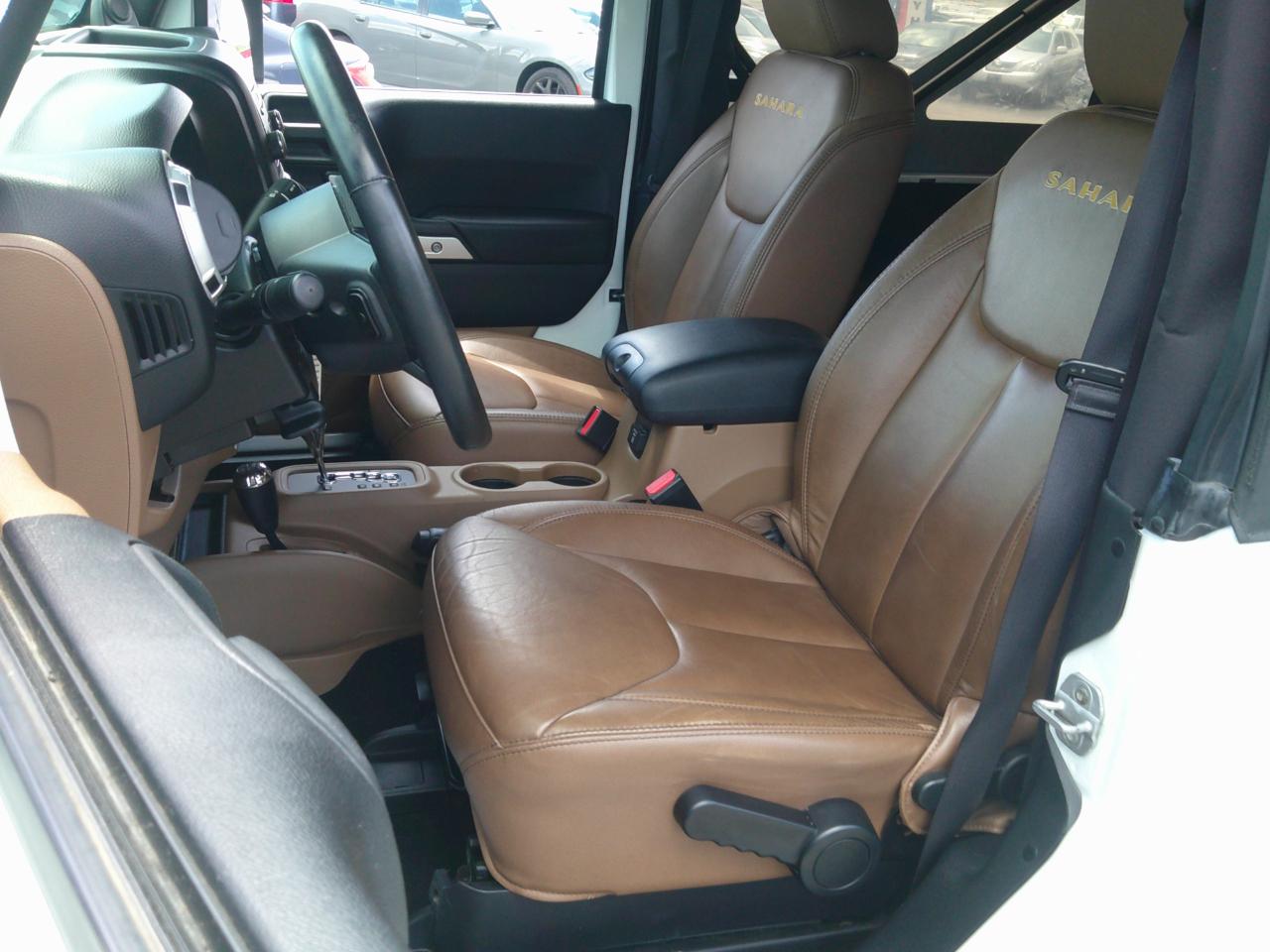 Jeep Wrangler Sahara 4WD 2014