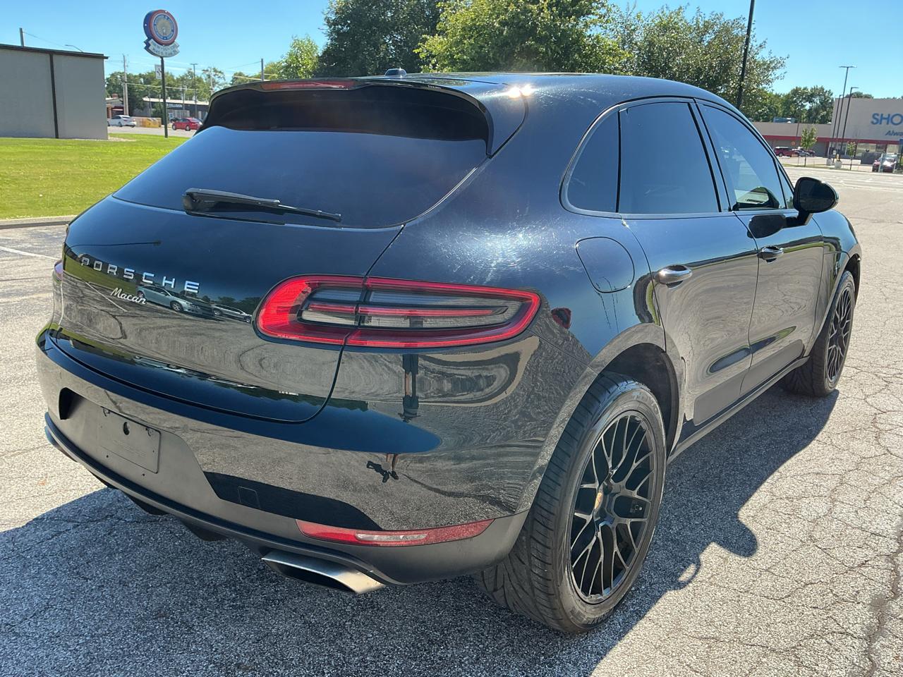 Porsche Macan GTS 2017