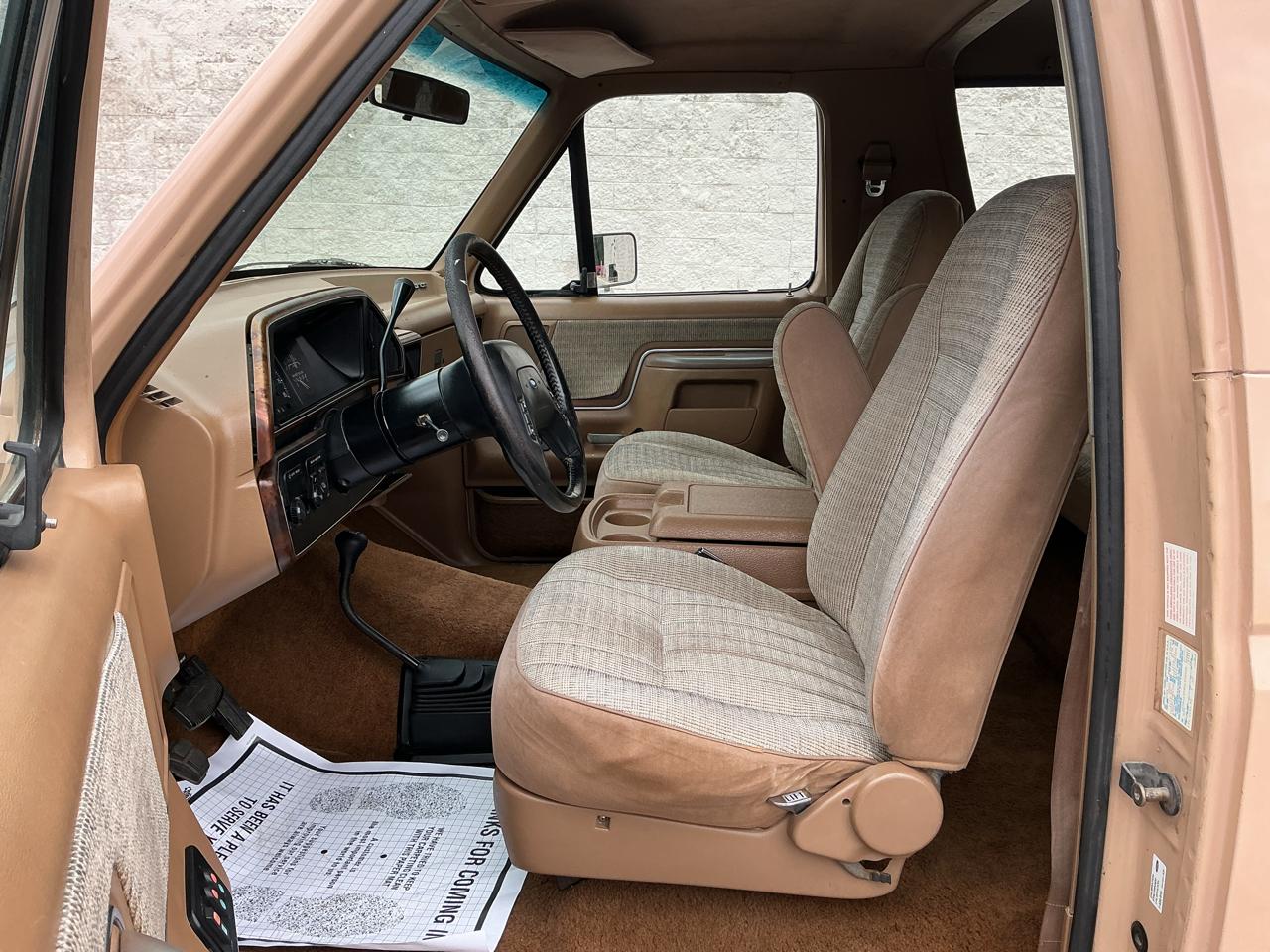 Ford Bronco Custom 1989