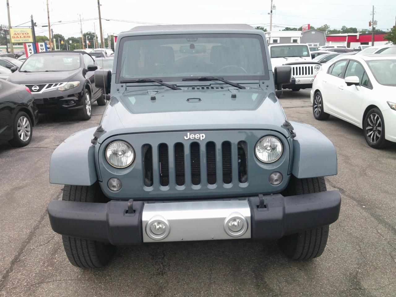 Jeep Wrangler Unlimited Sahara 4WD 2015
