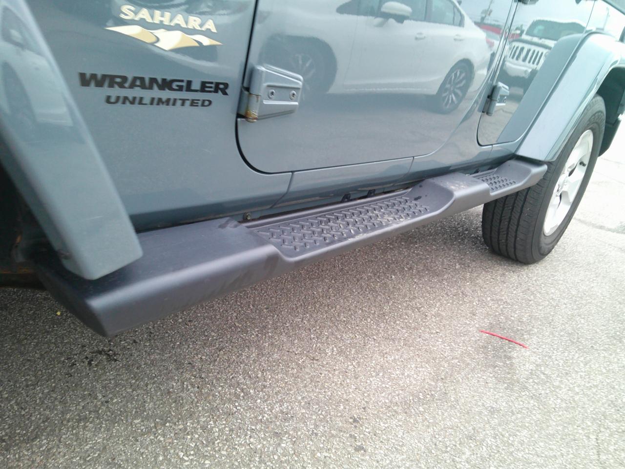 Jeep Wrangler Unlimited Sahara 4WD 2015