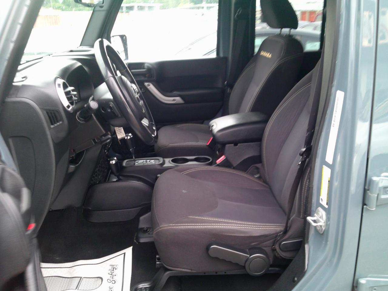 Jeep Wrangler Unlimited Sahara 4WD 2015