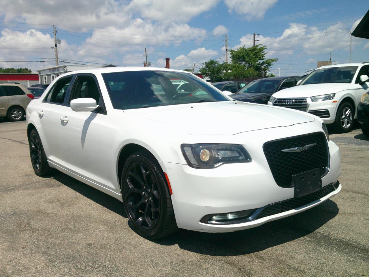 Chrysler 300 S V6 RWD 2019