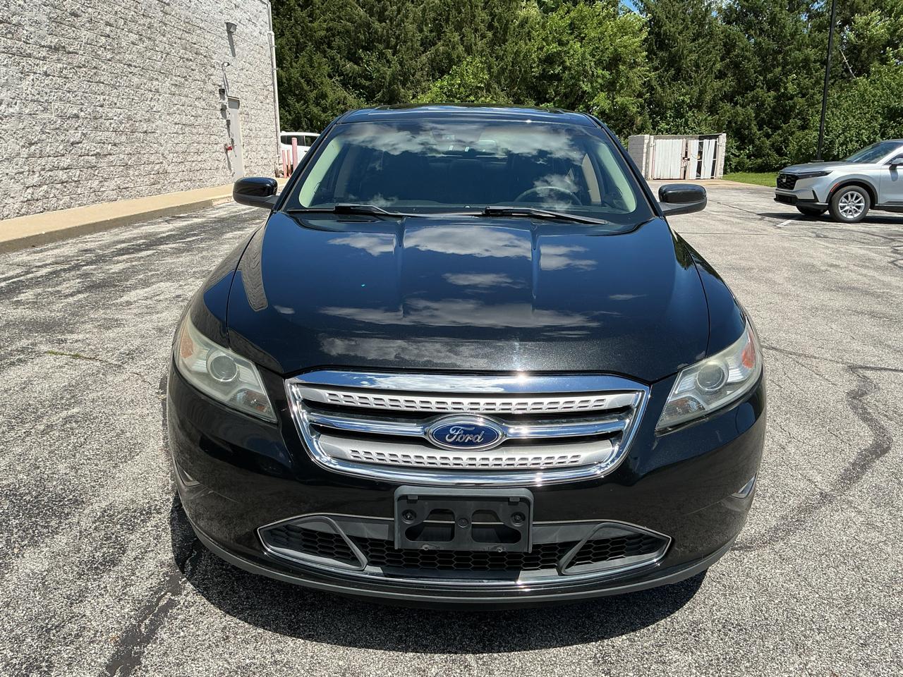 Ford Taurus SHO AWD 2011