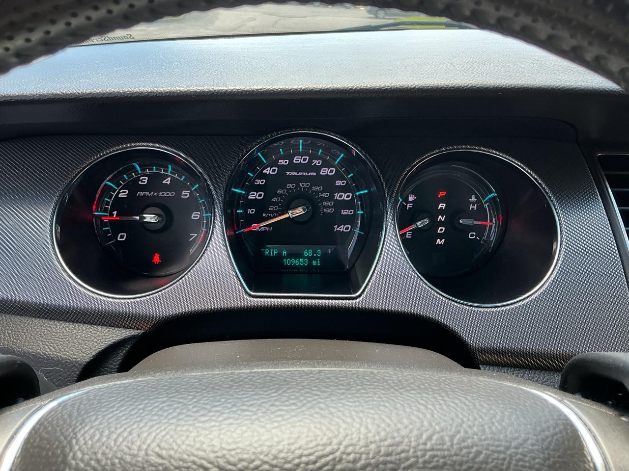 Ford Taurus SHO AWD 2011