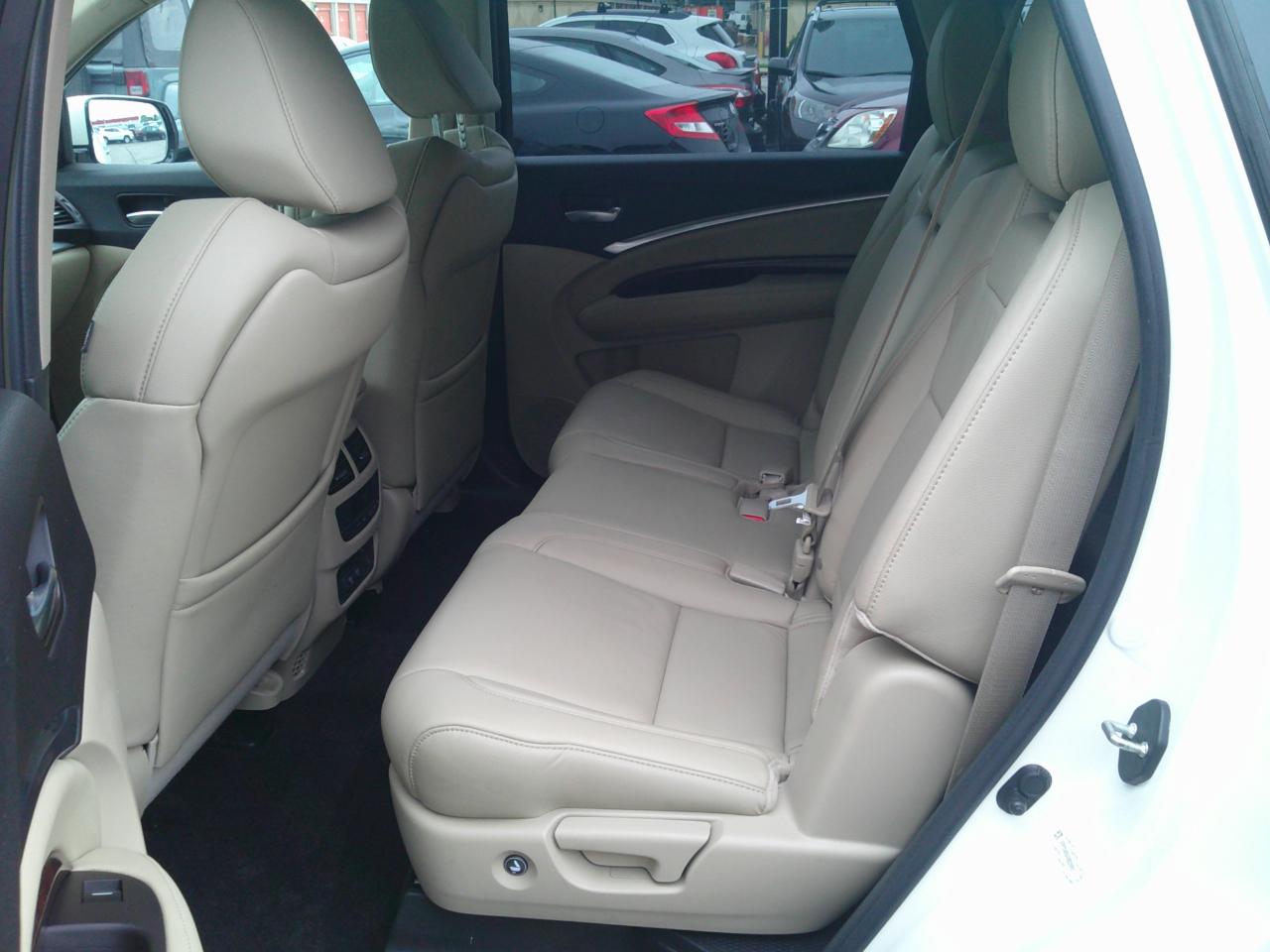 Acura MDX SH-AWD 9-Spd AT w/Tech Package 2017