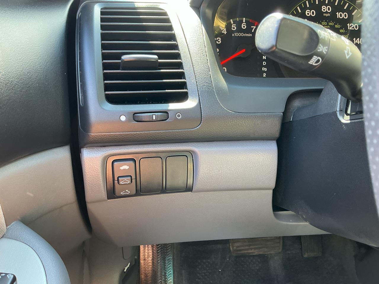 Honda Accord EX-L Sedan AT with XM Radio 2004