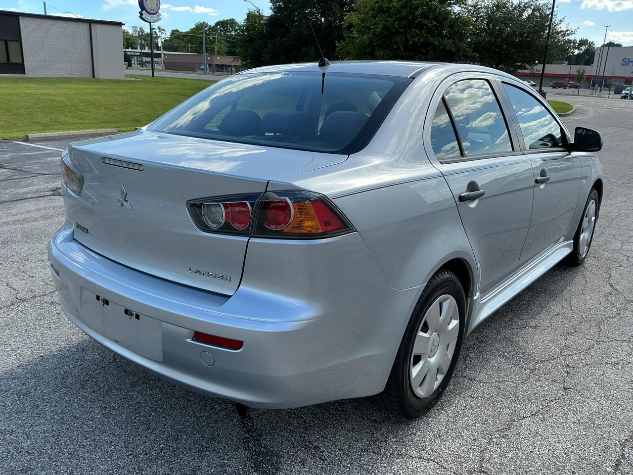 Mitsubishi Lancer DE 2010