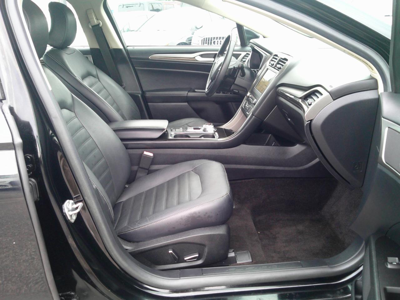 Ford Fusion SE 2018