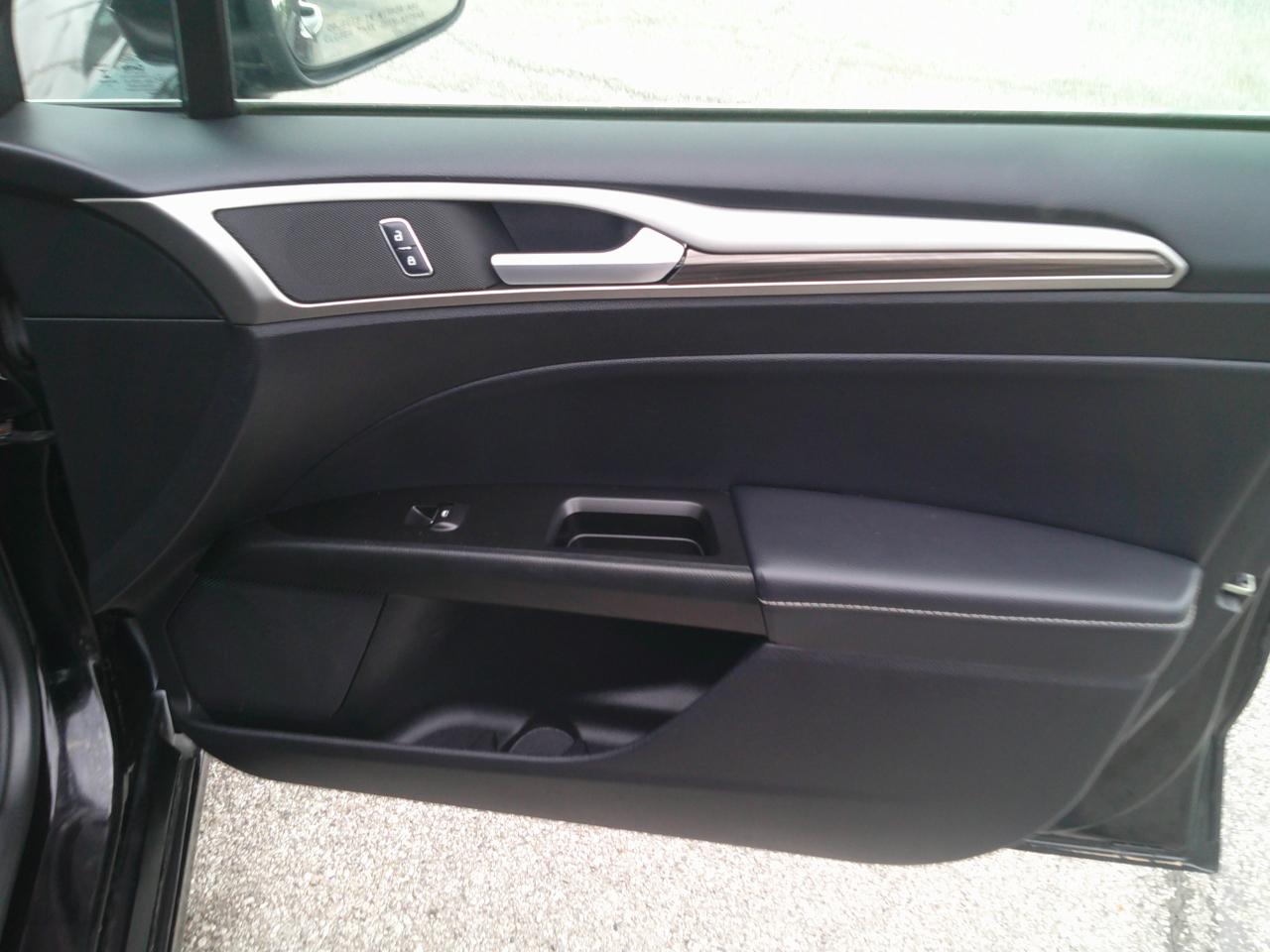 Ford Fusion SE 2018