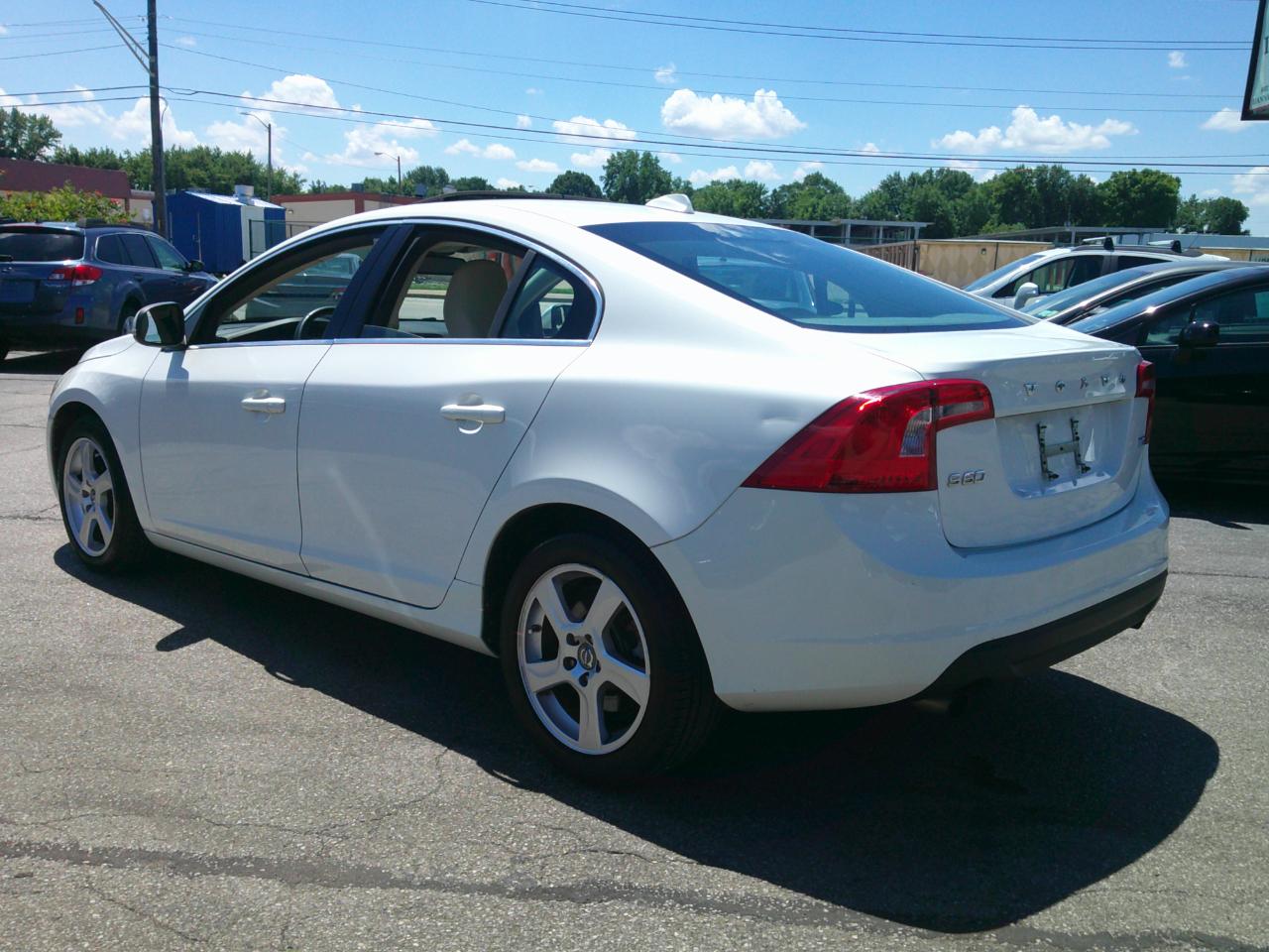 Volvo S60 T5 2012