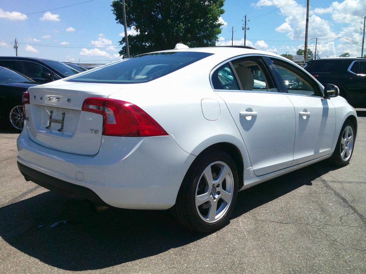 Volvo S60 T5 2012