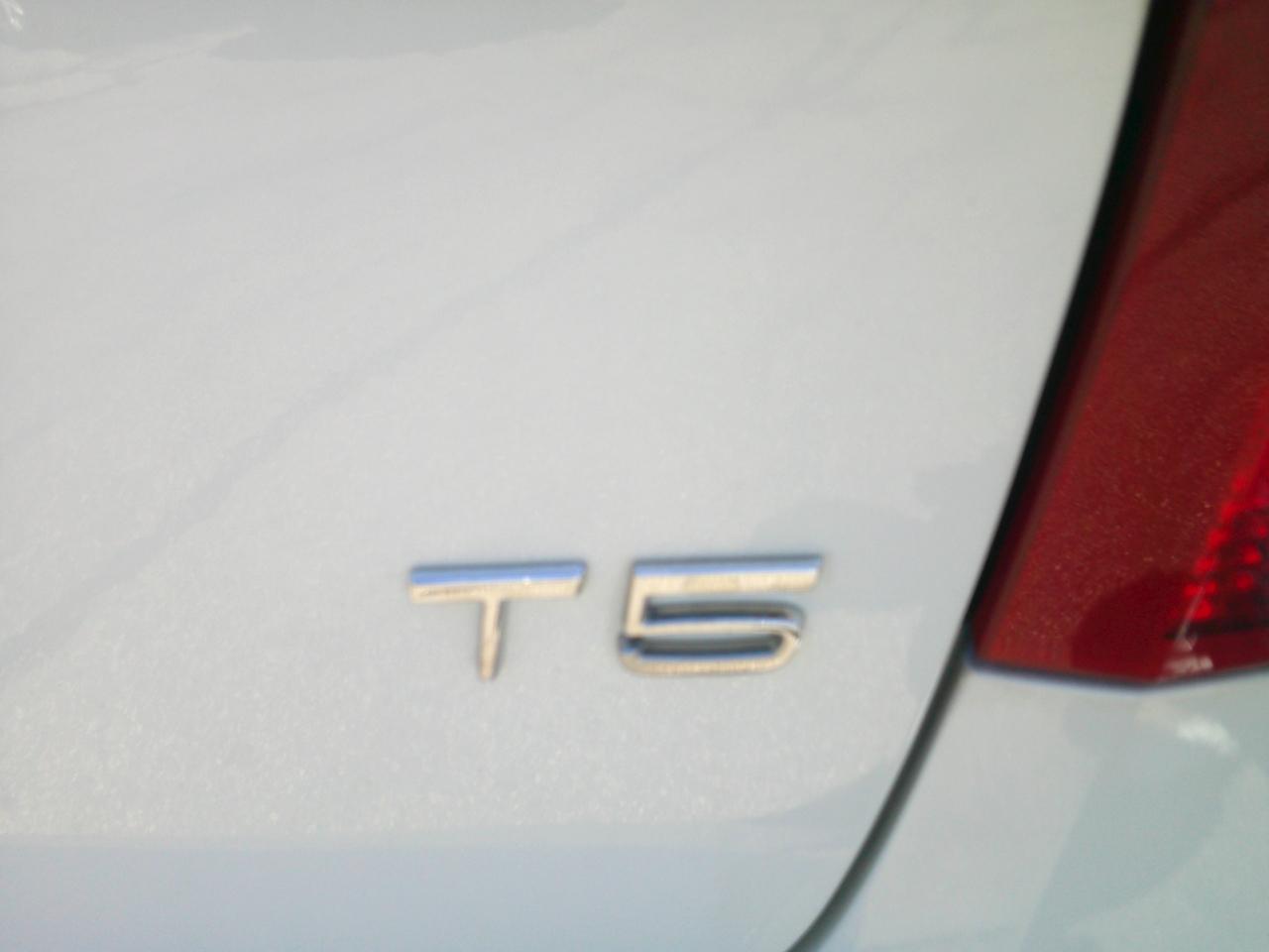 Volvo S60 T5 2012