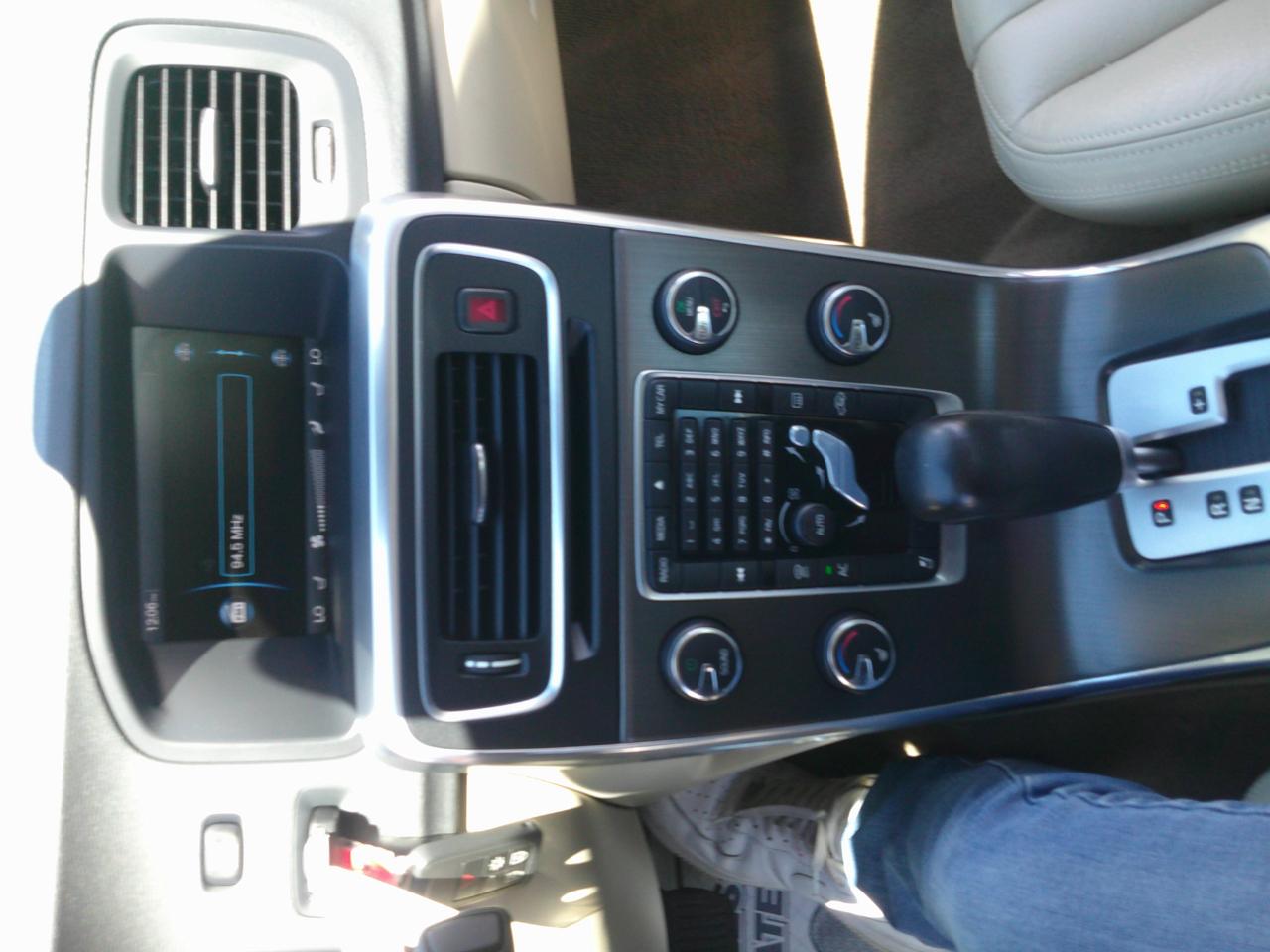 Volvo S60 T5 2012