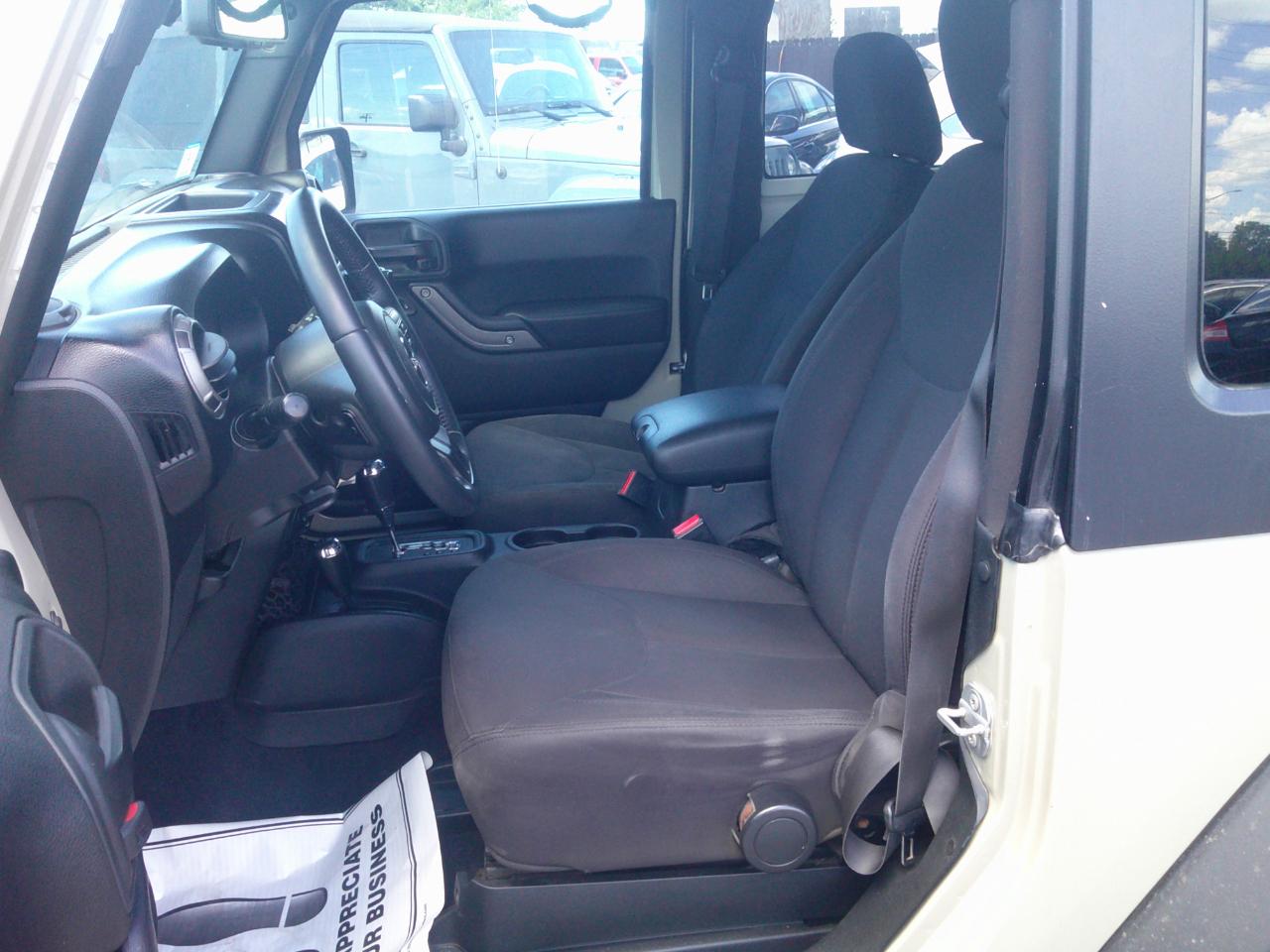 Jeep Wrangler Sport 4WD 2017