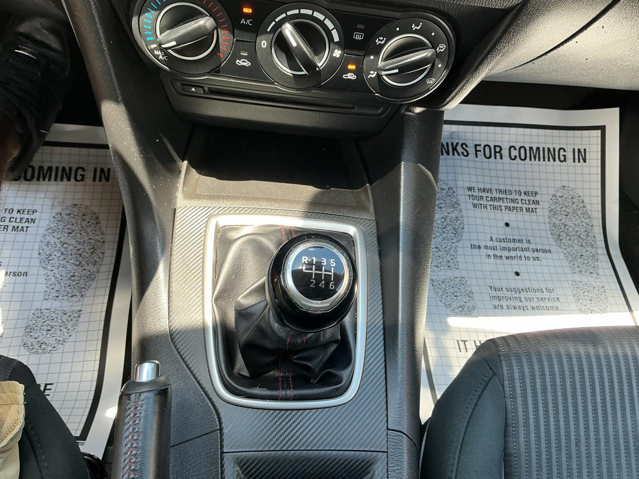 Mazda MAZDA3 i Touring AT 4-Door 2014